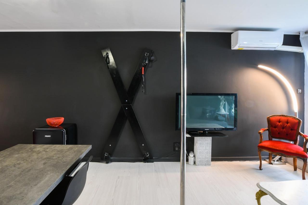 Le Cherubite: Entre Erotisme Et Baroque #Sexroom #Bdsm La Grande-Motte Buitenkant foto